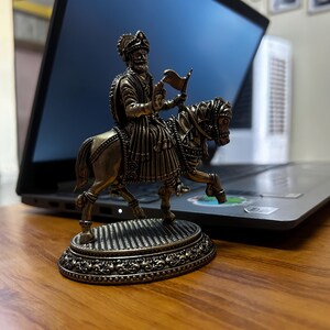 Brass Shivaji Maharaj Statue on Horse: Maratha Warrior Decor - Etsy