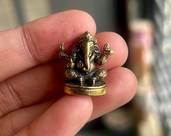 Ganesha-Statue Erscheinen piece.Little Ganesh Hindu-Gott Herr Antike Kleine Ganesha Idol Skulptur Statue Figur Tasche Ganesha. Glücks-Ganesha.