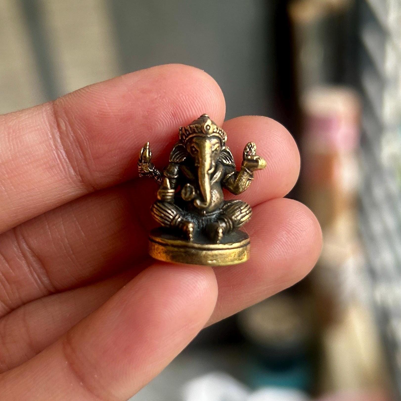 right trunk ganesha ガネーシャ Right trunk ganesha - Etsy 日本