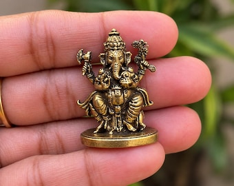 Brass Ganesha Statue Ganpati Idol for Home Mandir Pooja Spiritual Decor Good Luck Gift Hindu God Murti