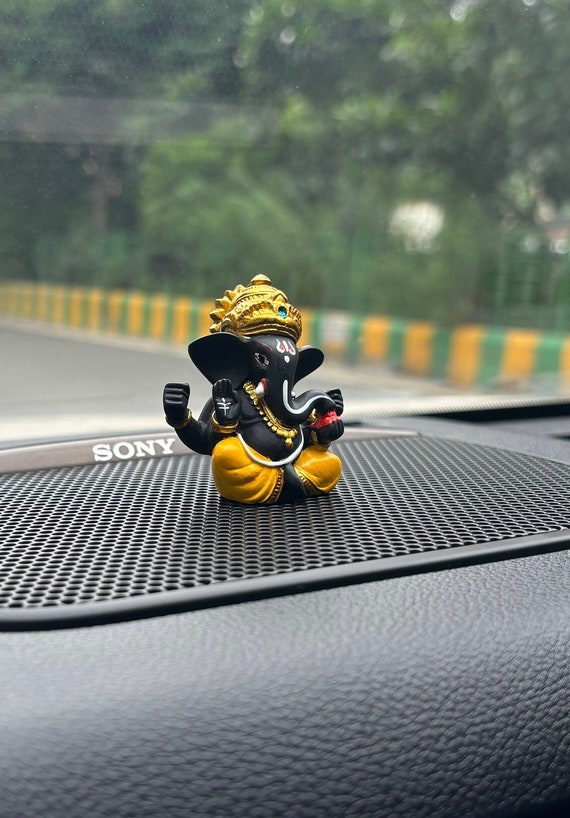 Elegant Hand Made Ganesha Statue Premium Ganesh Figurine for Home Shrine Hindu Elephant God Sculpture Unique Spiritual Gift car Ganesha