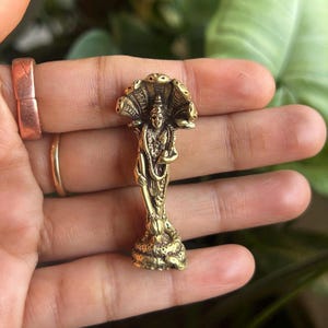 Brass Lord Vishnu Statue Hindu God Idol for Puja Antique Finish Vishnu Murti Vishnu Bhagwan Idol for Home Temple Spiritual Gift