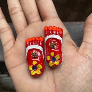 Maa Laxmi Charan Paduka Lakshmi Pegadas para Riqueza e Prosperidade Diwali Pooja Decoração Vastu Remédio Presente de Festival Hindu