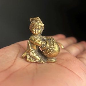 Bal Gopal Figurine | Miniature Krishna Statue for Pooja | Mini Laddu Gopal Statue | Traditional Krishna Idol for Home Decor Laddu Goapal Ji