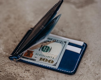 Gepersonaliseerde leren geldclip voor heren – gegraveerde minimalistische portemonnee, handgemaakt cadeau voor hem, slanke leren kaarthouder, cadeau-idee voor bruidsjonkers