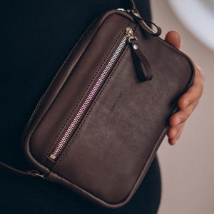 Handmade Leather Crossbody Bag Men: Brown Travel Bag