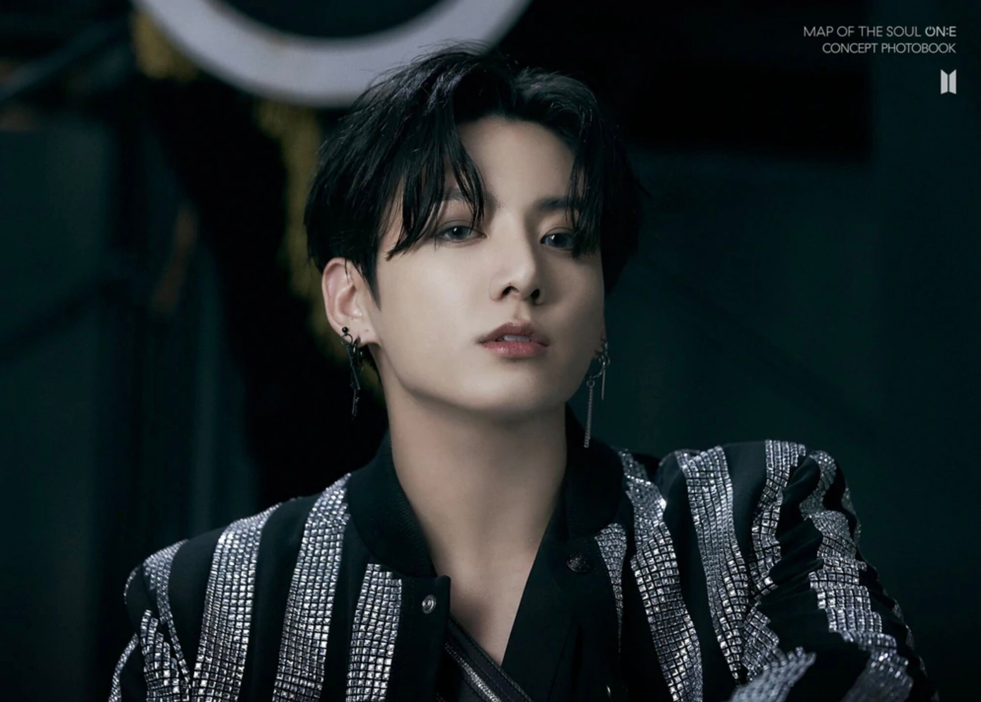 n*7様 BTS MOS ON:E CONCEPT PHOTOBOOK ジョング s-l400.jpg