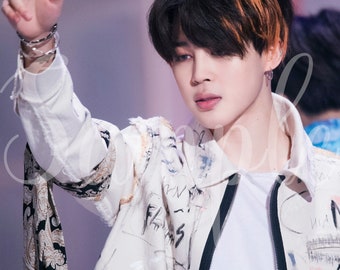 BTS V サイン入りフォトカード FAKE LOVE BTS FAKE LOVE フォトカード 公式 ジミン - メルカリ