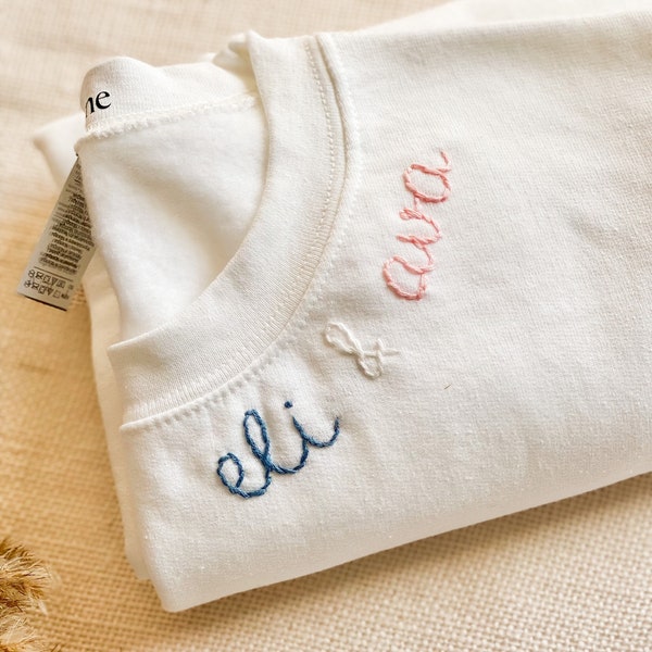 MAMA Custom Sweatshirt Hand Embroidered  | Customize with your kids names or initials -Best personalized gift -Mother's Day Gift -Unique