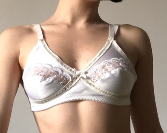 90s Vintage/Deadstock Bras (4 available styles to choose from!)