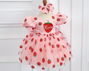 Custom name Berry First Birthday Outfit, Personalized Baby Girl Strawberry dress, Sweet One Baby set, Baby Girl Gift, Cake Smash Photoshoot