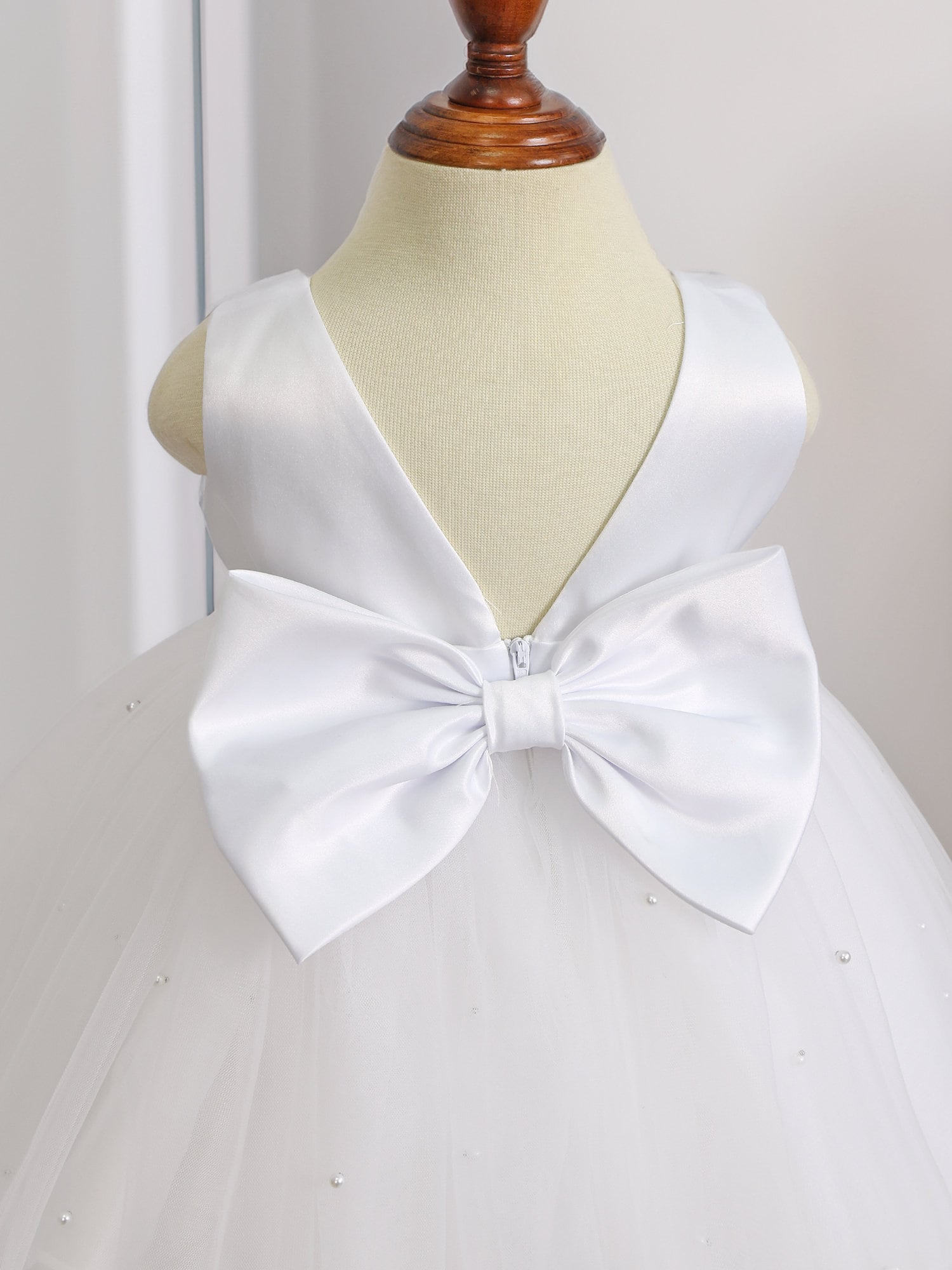 4 Layer Pearl Tulle Elegant Wedding Winter Communion Baptism