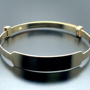 Brazalete personalizado / Pulsera de oro amarillo de 9 quilates para bebé / Recuerdo grabado personalizado / Sello 375