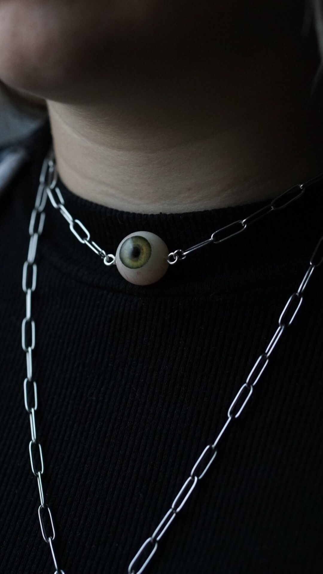 Eyeball choker deals