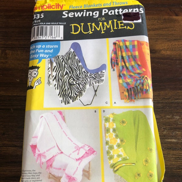 Uncut Simplicity Sewing Pattern 5335 Fleece Blankets