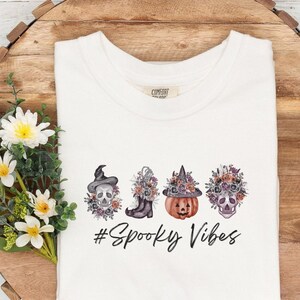 Retro Halloween Shirt, Spooky Vibes Shirt, Retro Halloween shirt, Vintage Halloween Shirt, Vintage Halloween Sweatshirt Spooky Shirt