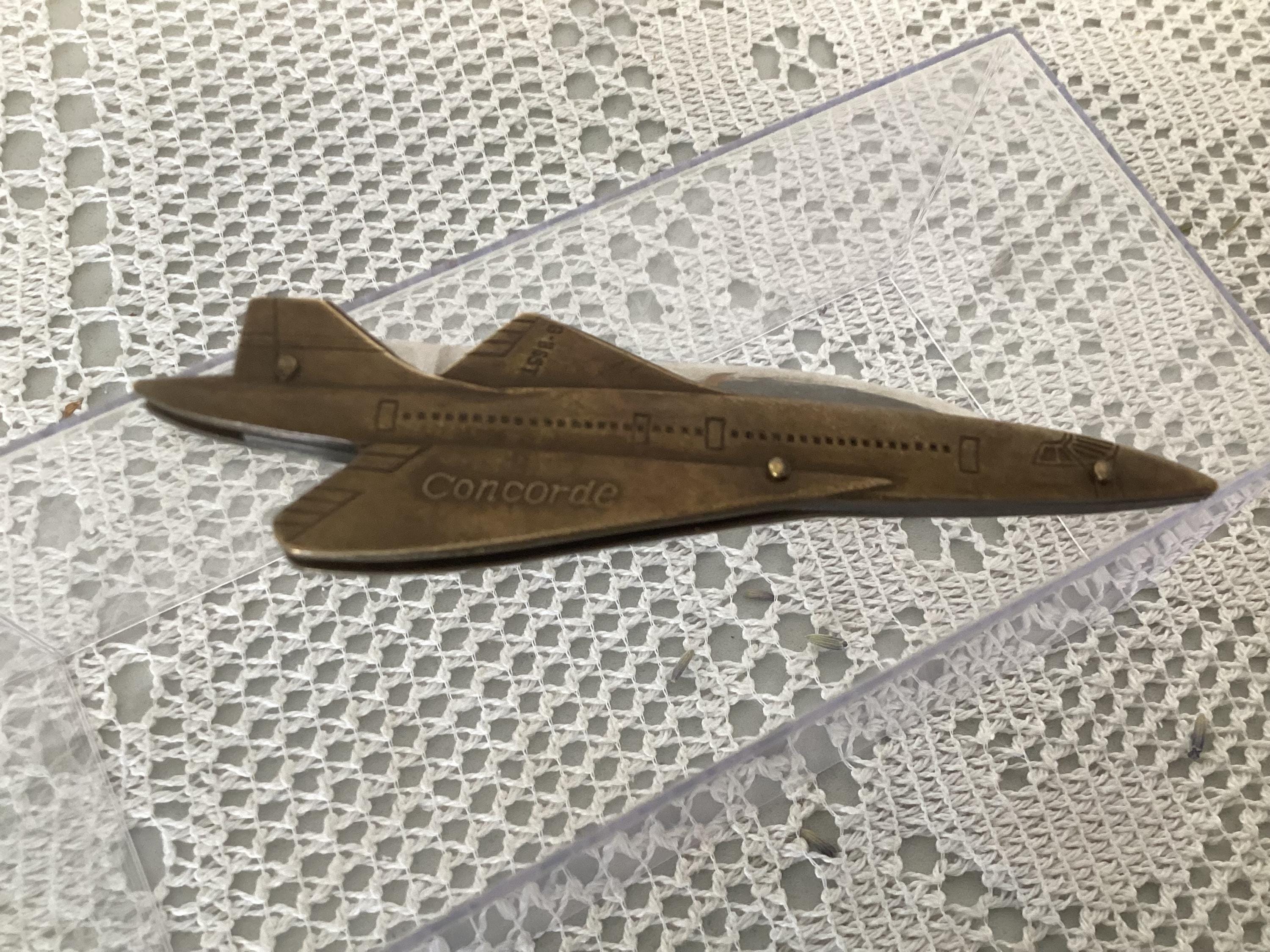 Concorde airplane toy - Etsy 日本
