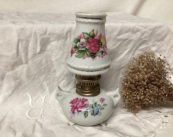Beautiful Vintage Porcelain Lamp