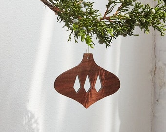 Mid-Century Modern Bulb Ornament