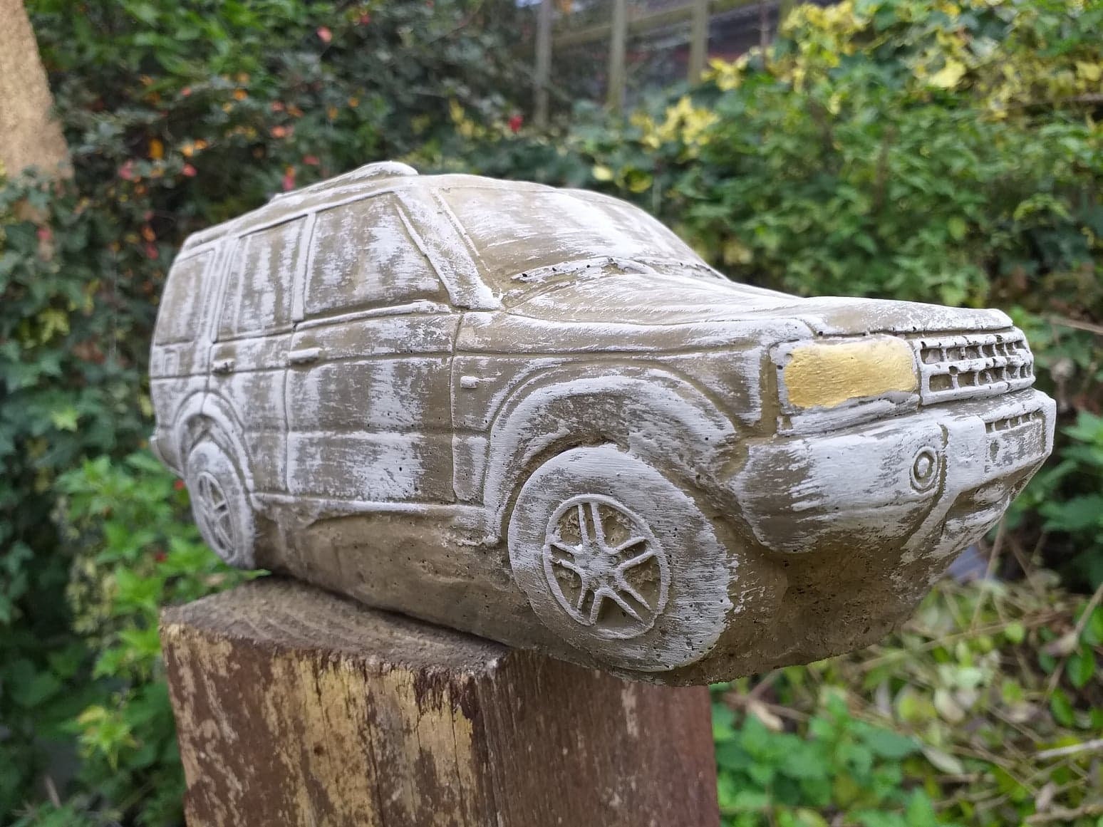 LANDROVER DISCOVERY Car Garden Ornament Etsy