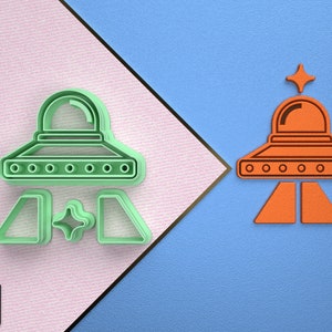 Digital .STL polymer clay cutter UFO/OVNI in 5 sizes and 2 cut version/Mystic earrings/File For Use In A 3D Printer