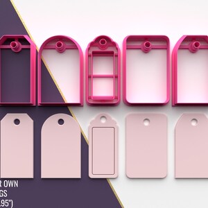 Puede incluir: Un conjunto de cortadores de etiquetas de regalo rosas y etiquetas terminadas. Los cortadores tienen varias formas, incluyendo diseños rectangulares, arqueados y decorativos. El texto "MAKE YOUR OWN GIFT TAGS 75 mm (2.95")" es visible.
