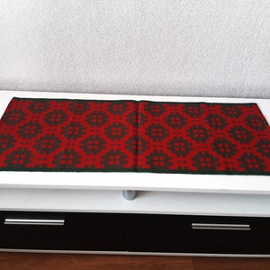 Vintage Scandinavian Cotton Table Runner: Red & Green Woven Tablecloth