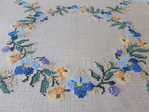 ヴィンテージ手刺繍花柄テーブルクロス、32インチ四方 - Etsy 日本