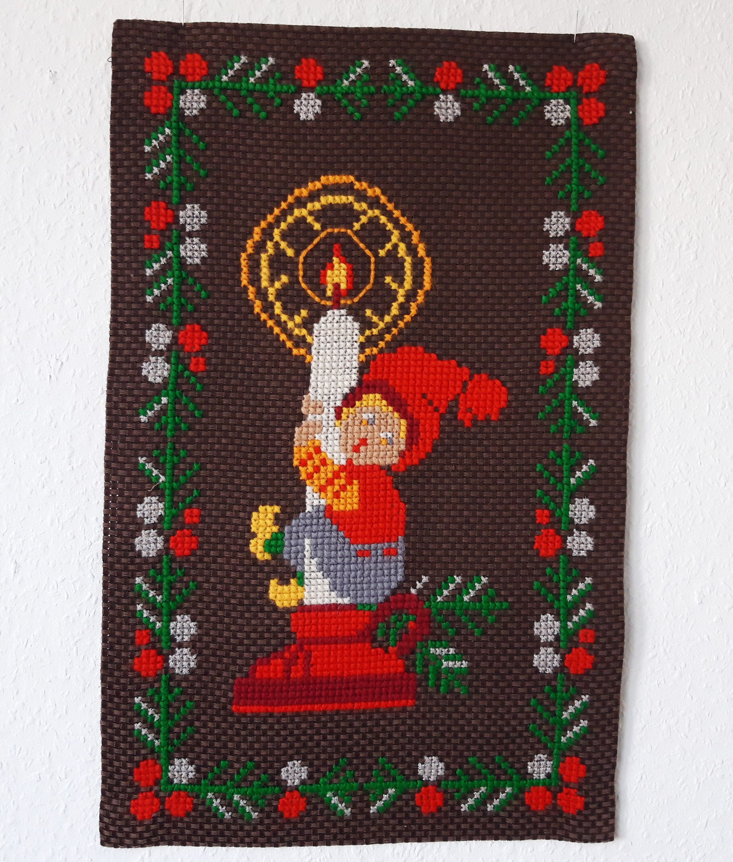 ヴィンテージクリスマスタペストリー：刺繍入りエルフ、スウェーデンの
