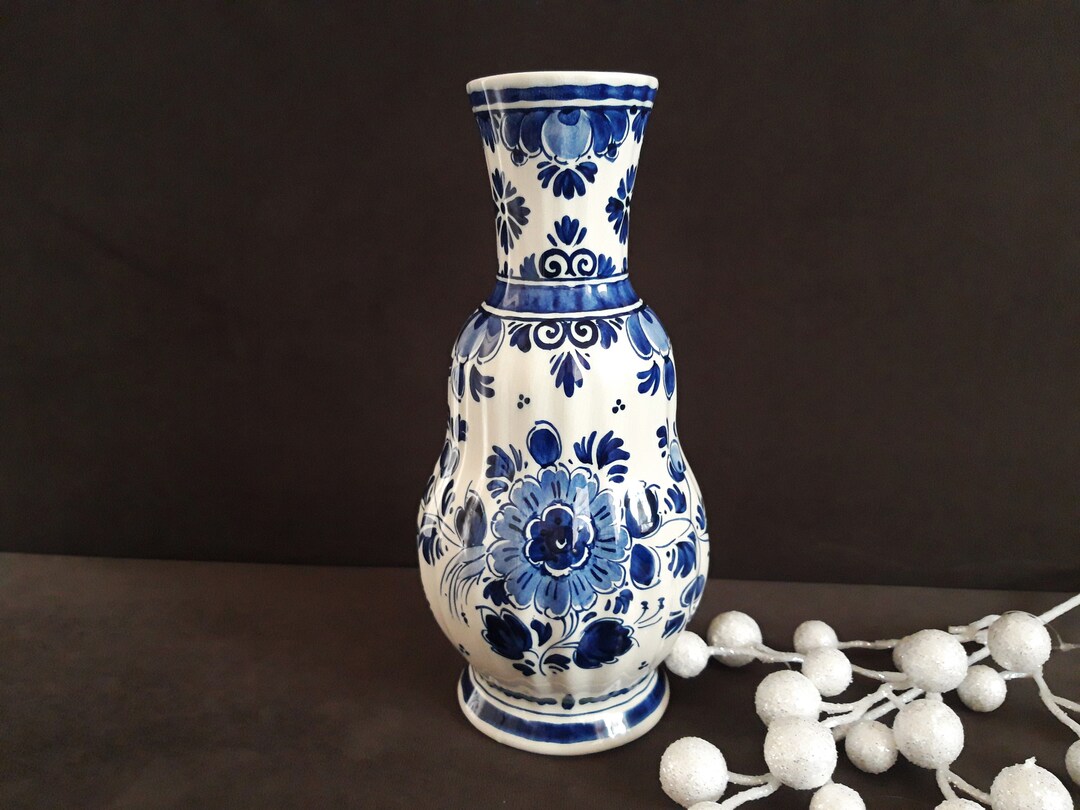 Vintage Hand Painted Delft Vase,retro Dutch Porcelain Vase,collectible