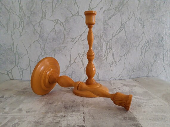 Ensemble de bougeoirs en bois et chrome avec socle de style