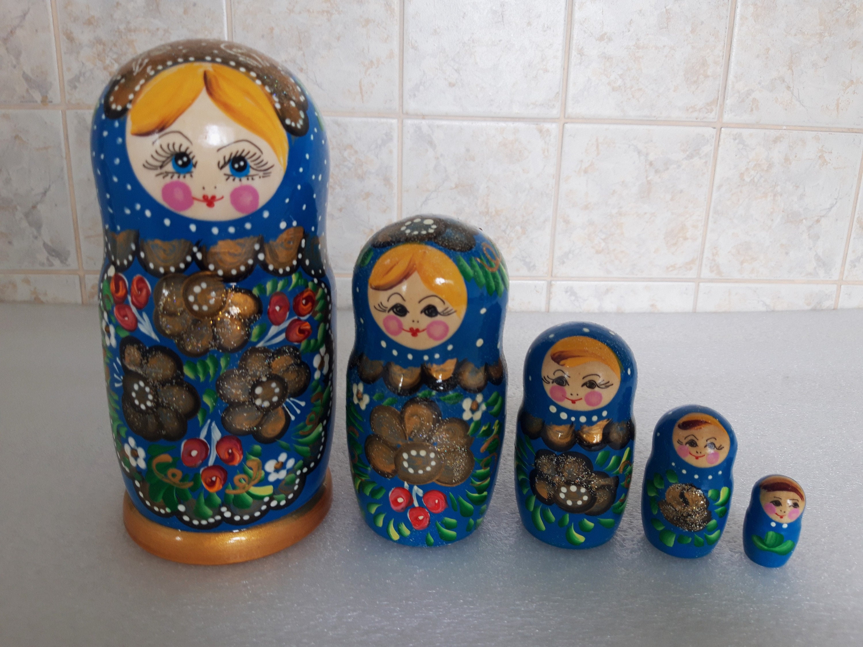 Vintage Set of 5 Wooden Russian Matryoshkas, Painted Matryoshkas, Collectible Matryoshka