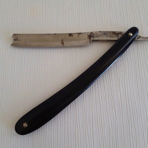 Vintage straight razor SOLINGEN, straight German razor, antique straight razor marked Vintage razor