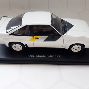 White Opel Manta B 1981 ,1:24 Diecast Metal Model Car,German Replica Car,Collectible Gift,Office decor
