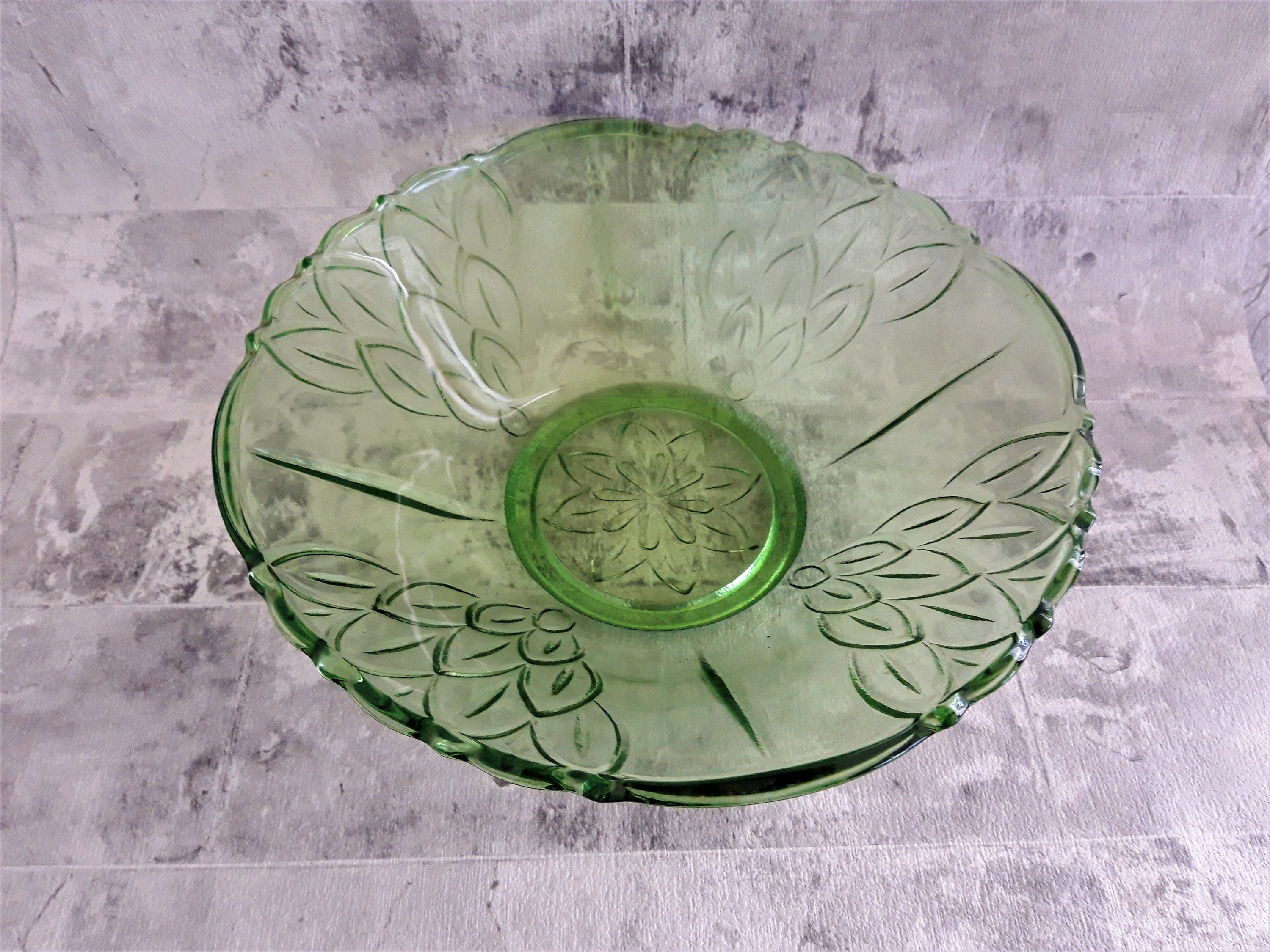Green glass bowl Serving bowl Green glassware Green Etsy