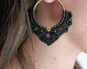 Macramé hoop earrings, crystal amethyst earrings, natural stone earrings hoop, handmade macrame earrings, golden hoop earring, woven earring