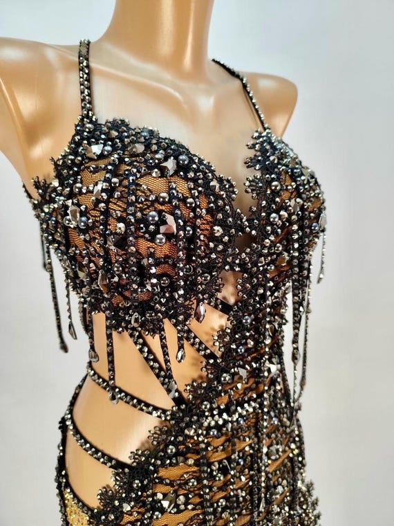 ストーン装飾付き黒ラテンドレス❣️ Custom Black Latin Dance Dress – Sheer Crystal Net Design