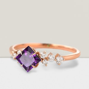 14K Gold Amethyst Princess Ring, Natural Amethyst Ring, Minimalist Ring, Princess Cut Natural Amethyst Ring, Engagement Ring, Gift for Her