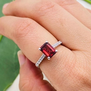 AAA Quality Red Garnet Ring, January Birthstone Garnet Ring, Garnet Solitaire Engagement Ring, Emerald Cut Garnet Promise Ring Gift For Wife