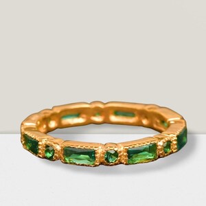 Emerald Eternity Ring, Eternity Ring, Minimalist Emerald Band, Birthstone Ring, Eternity Band, Dainty Ring, Stackable Ring, Gift For Her