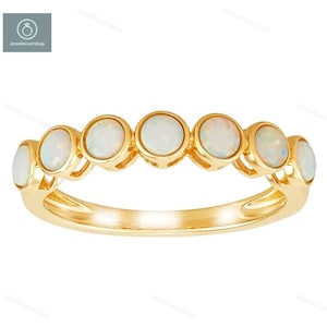 14K Gold Weißer Opal Eternity Bandring: Minimalistischer Edelstein Ehering