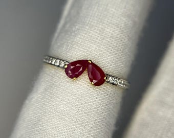 Natürlicher Rubin im Pear Cut Verlobungsring: Zierlicher 14K Gold Stacking Ring