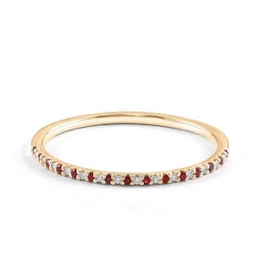 Aliança de casamento com rubi e diamante, aliança de diamantes com ponta compartilhada em ouro 14K, anel com pedra de nascimento de julho, anel de aniversário, liquidação do Memorial Day