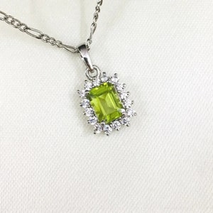 14K Solid Gold Peridot Pendant Necklace: Art Deco Emerald Cut