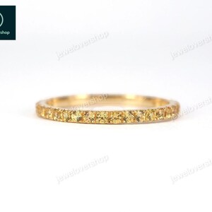 Anillo de eternidad de zafiro amarillo de 14 quilates: Anillo de boda fino con micro pavé