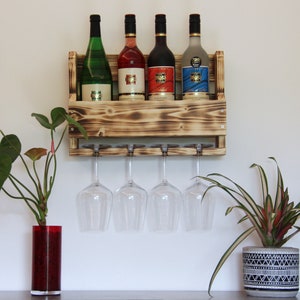 Wooden wine rack with 4 places made from FSC Gebrannt