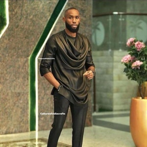 African Mens Outfit, Mens Clothing, Fashion Casual, Solid Color Outfits, Mens Shirt Pants.