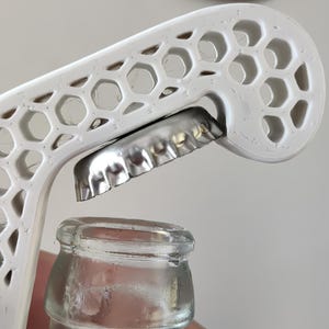 3D Print File Stl, New Coinless One Handet Bottle Opener,