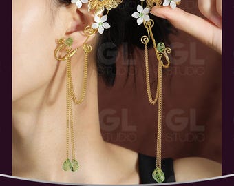 Butterfly Ear Cuff, Bridal Ear Cuff, Wedding Ear Cuff, Flower Ear Climber, Gold Earring, Wedding Earrings, Gold Ear Cuff No Piercin