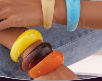 Resin Bangle, Chunky Resin bracelet, Wide Bracelet, Vintage Jewellery, Carved Organic Resin, Statement Bangle, Stacking Jewellery Bangle